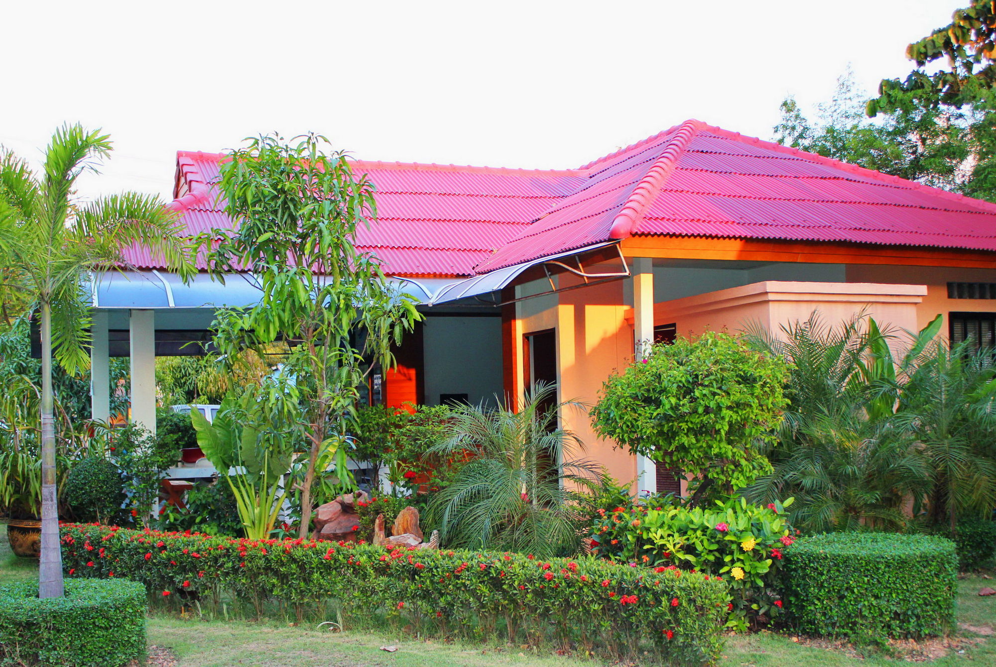 Lanta Pavilion Resort - Ko Lanta Zewnętrze zdjęcie
